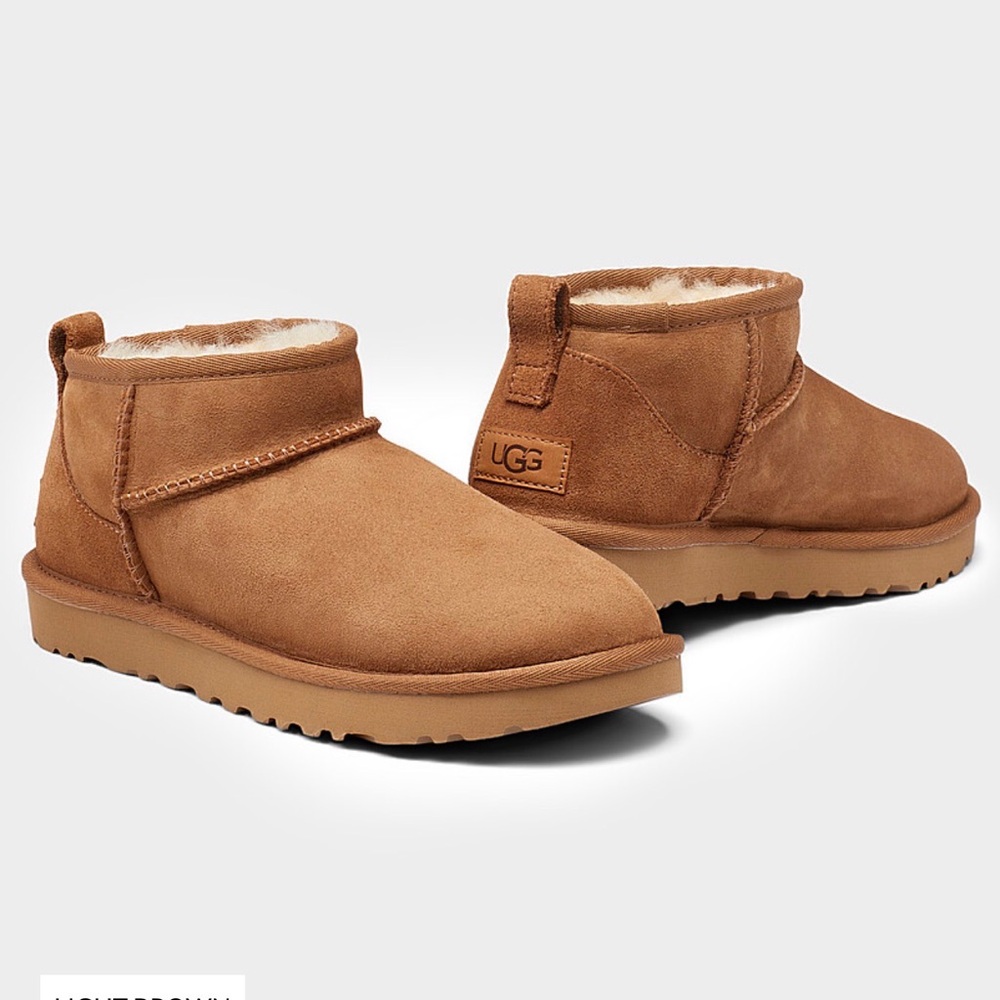 UGG Chestnut Ankle Boots - Picture 1 of 2